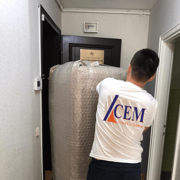 Nakliyat Araç Çeşitleri ve Özellikleri : Kapak Görseli